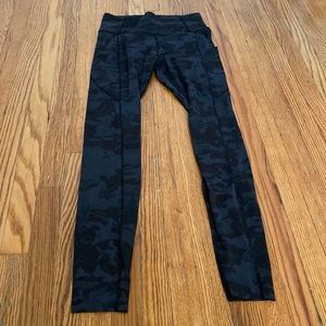 Lululemon fast and frees 28in